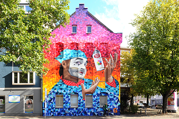 Das Graffiti an der Celler Straße gehört zu den bekanntesten Street-Art-Kunstwerken in Hannover.